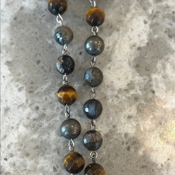 French Kande Beaded Necklace with Gold Pendant - NWT - Picture 5 of 9